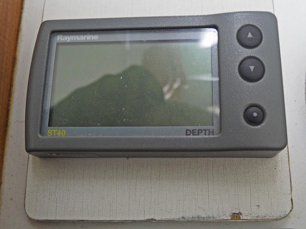  Navigation and electronics